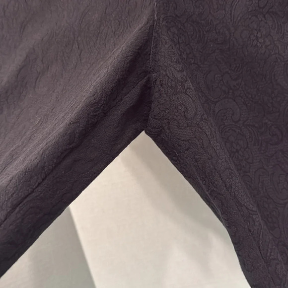 Gloria Vanderbilt Black Pants with Blk on Blk Tapestry Print Amanda Size 16 - Picture 4 of 10